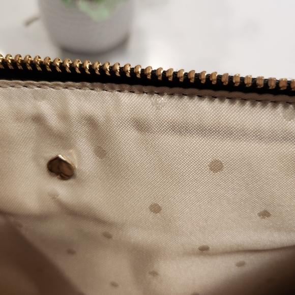 KATE SPADE Black Glitter Pouch, like New - Picture 3 of 4